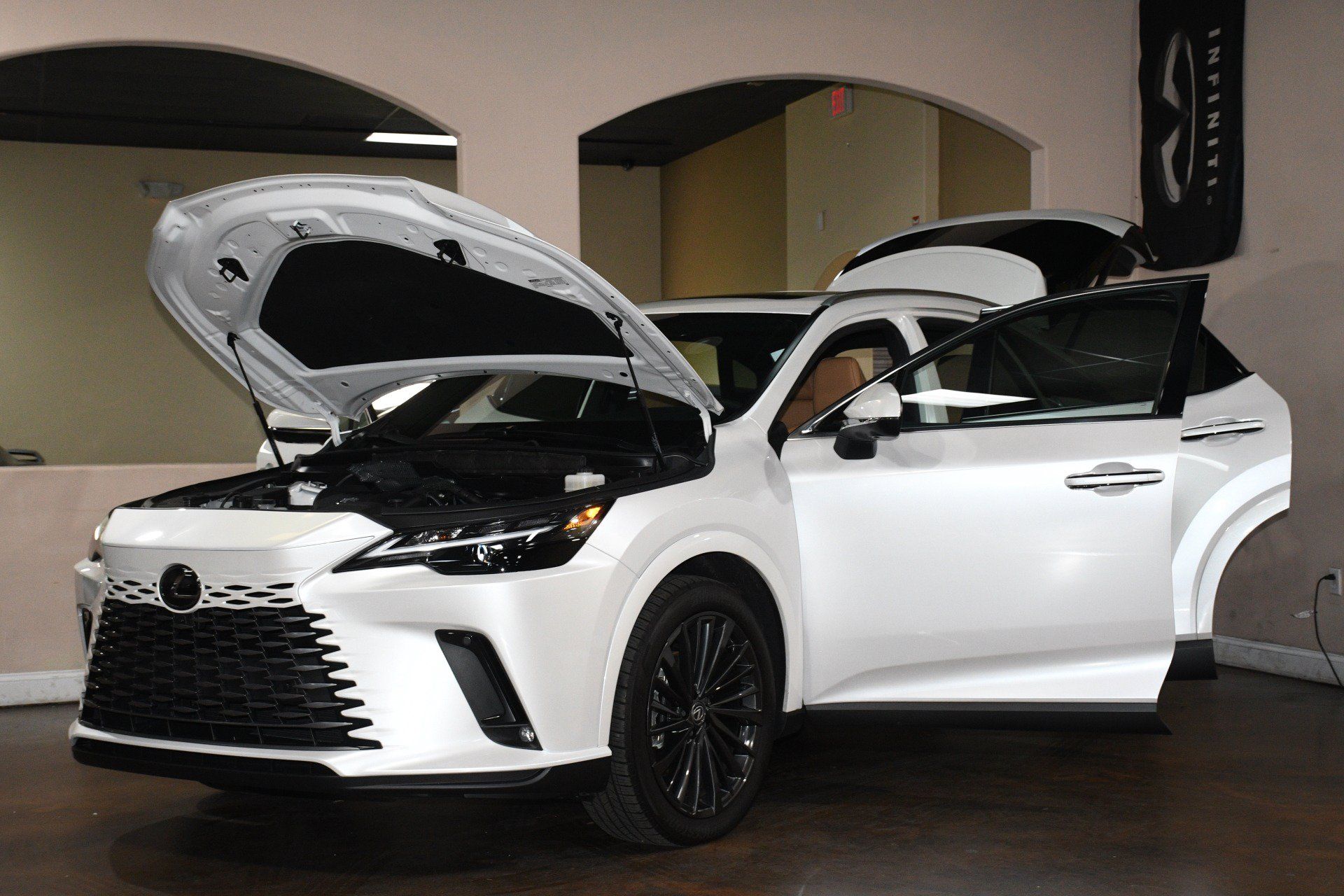 Used 2025 Lexus RX 350 Premium w/ Convenience Package FWD image 90