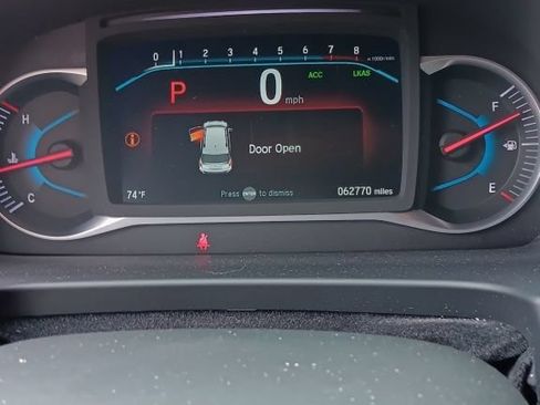 Used 2022 Honda Pilot Sport image 11