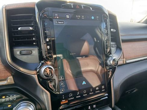 Used 2023 RAM 1500 Limited AWD/4WD image 23