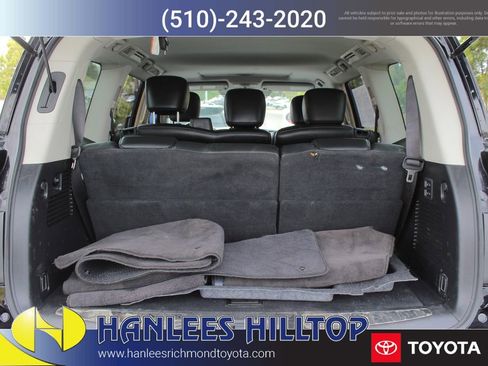 Used 2018 INFINITI QX80 2WD w/ Driver Assistance Package image 11