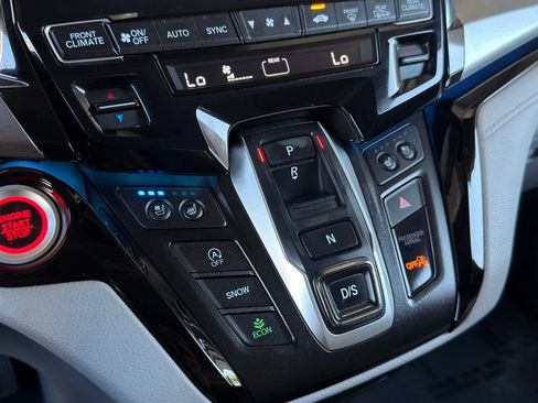 Used 2020 Honda Odyssey Elite image 12