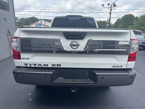 Used 2017 Nissan Titan Platinum Reserve AWD/4WD image 8