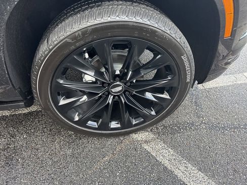 Used 2026 Cadillac Escalade Platinum Sport w/ LPO, ONYX Package image 12