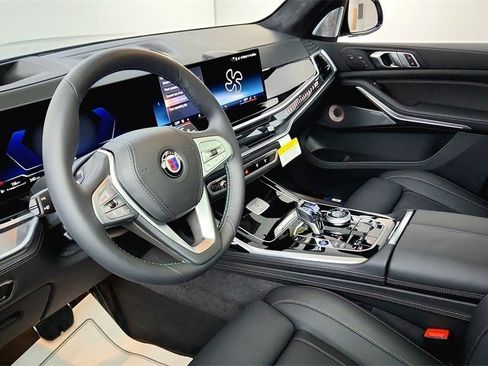 New 2026 BMW ALPINA XB7 image 23