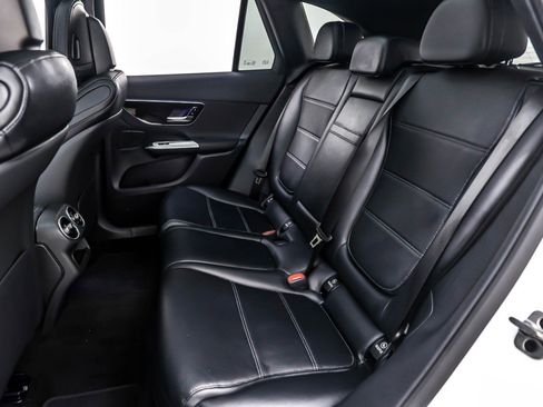 New 2026 Mercedes-Benz GLC 300 image 7