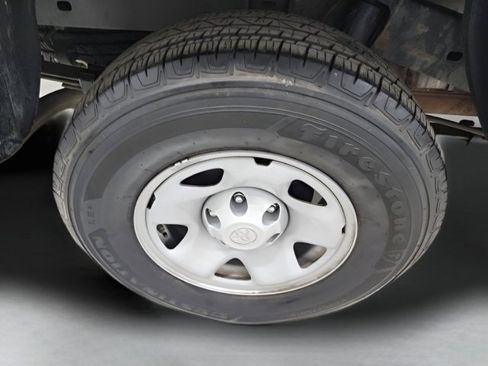 Used 2020 Toyota Tacoma SR image 12