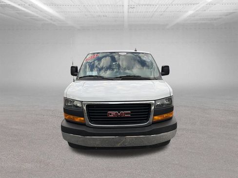 Used 2024 GMC Savana 2500 w/ Driver Convenience Package RWD image 15
