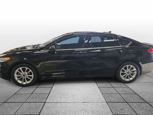 Used 2020 Ford Fusion SE FWD image 8