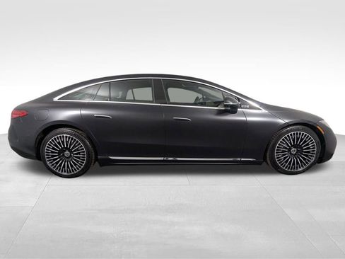 Used 2022 Mercedes-Benz EQS 580 4MATIC Sedan image 23