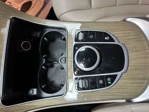 Used 2018 Mercedes-Benz GLC 300 image 19