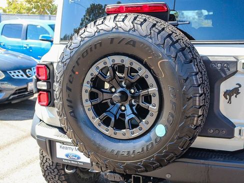 New 2025 Ford Bronco Raptor image 11