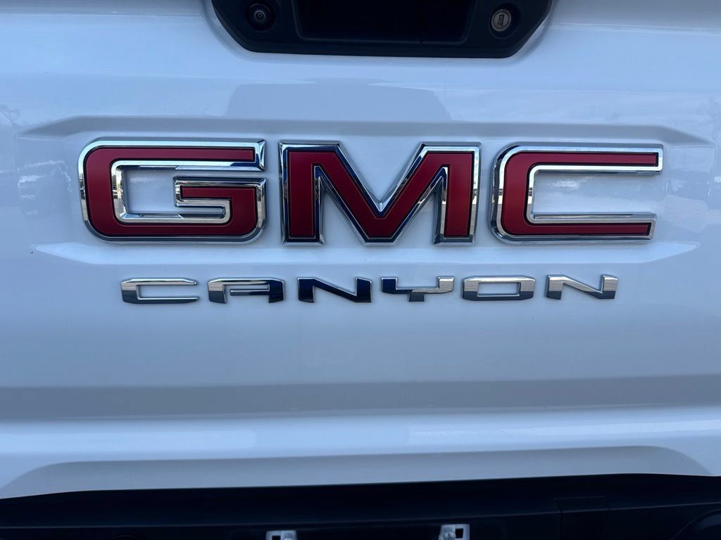 Used 2026 GMC Canyon Elevation w/ Convenience Package RWD image 13