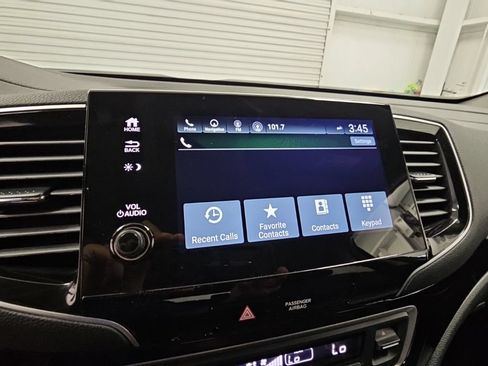 Used 2022 Honda Pilot Touring image 16