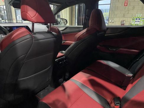 Used 2024 Lexus NX 250 FWD w/ Cold Area Package image 5