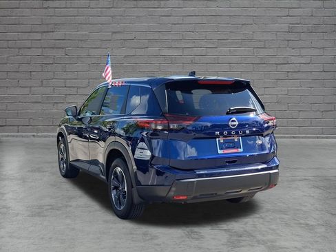 Used 2026 Nissan Rogue SV FWD image 5