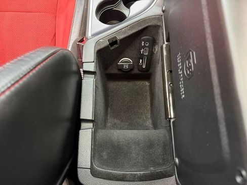 Used 2015 Dodge Challenger R/T Plus RWD image 37