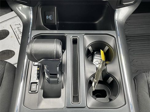 Used 2022 Ford F150 XLT w/ Equipment Group 302A High image 22