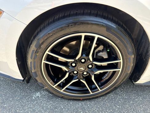 Used 2022 Ford Mustang Premium RWD image 13