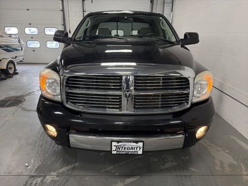 Used 2008 Dodge Ram 2500 Truck Laramie w/ Trailer Tow Group AWD/4WD image 2