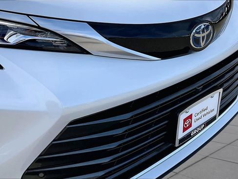 Certified 2024 Toyota Sienna Platinum AWD/4WD image 29