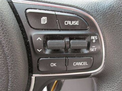 Used 2018 Kia Sportage LX w/ LX Technology Package image 26