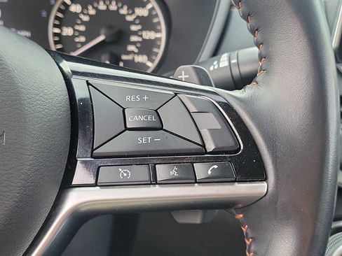 Used 2020 Nissan Altima 2.5 SR w/ Premium Package image 29