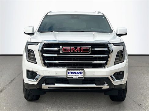 New 2026 GMC Yukon Elevation image 2
