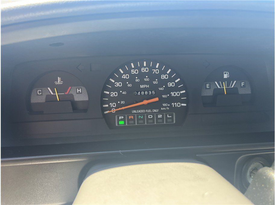 Used 1992 Toyota Pickup Deluxe RWD image 16