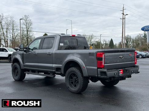 New 2026 Ford F250 Lariat w/ Black Appearance Package image 6