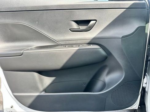 Certified 2026 Hyundai Kona SEL Sport AWD/4WD image 9