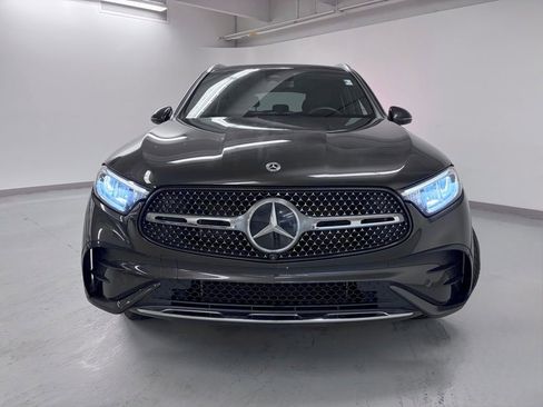 Certified 2025 Mercedes-Benz GLC 350e 4MATIC w/ AMG Line image 4