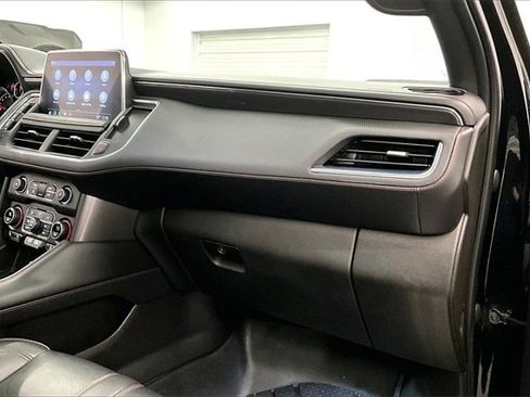 Used 2021 Chevrolet Tahoe RST w/ Luxury Package image 16