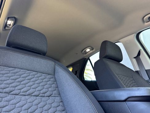 Used 2021 Chevrolet Equinox LT AWD/4WD image 18