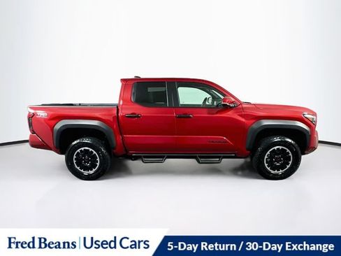 Used 2025 Toyota Tacoma TRD Off-Road w/ TRD Off Road Upgrade Package AWD/4WD image 11