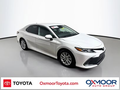 Used 2025 Toyota Camry SE