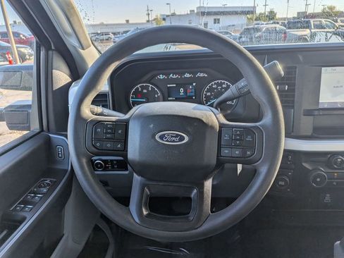 Used 2025 Ford F350 XLT AWD/4WD image 19