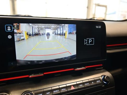 Used 2024 Hyundai Kona N Line image 17