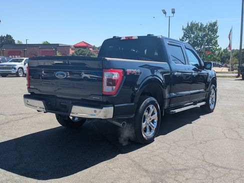 Used 2023 Ford F150 Lariat w/ Max Trailer Tow Package image 5