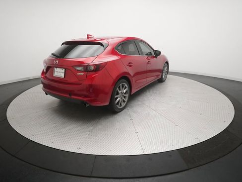 Used 2018 MAZDA MAZDA3 Grand Touring w/ Premium Equipment Package image 33