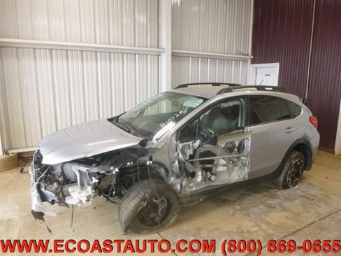 Used 2013 Subaru Crosstrek 2.0i Limited w/ Popular Pkg 2 image 3