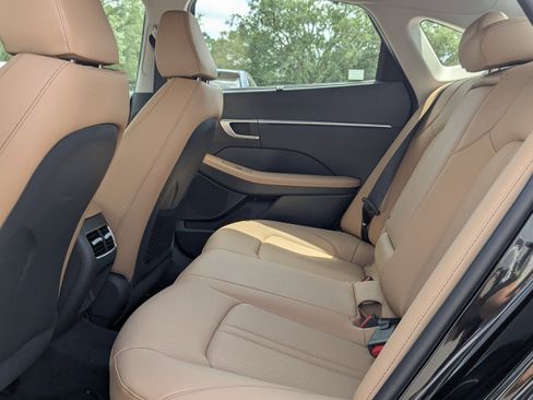 New 2025 Hyundai Sonata Limited image 13