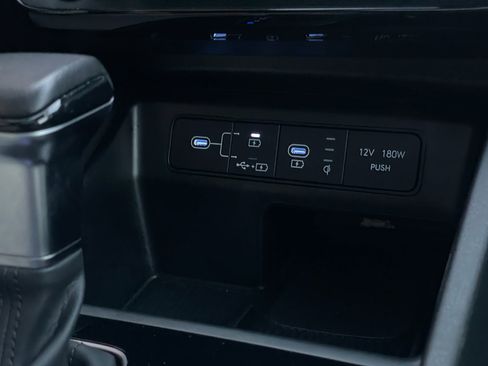 Used 2025 Hyundai Santa Cruz Limited image 31