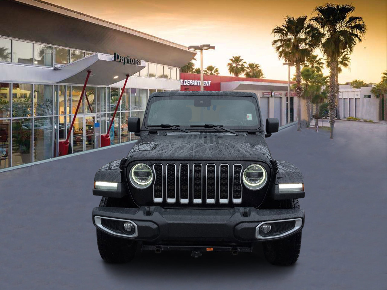 Used 2019 Jeep Wrangler Unlimited Sahara AWD/4WD image 8