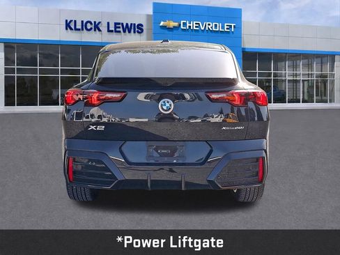 Used 2025 BMW X2 xDrive28i w/ M Sport Package AWD/4WD image 7
