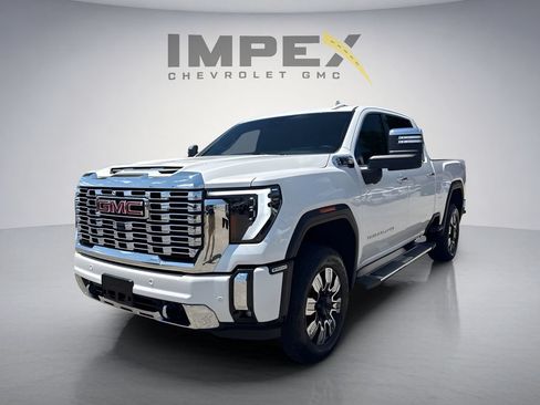 Used 2024 GMC Sierra 2500 Denali w/ Denali Reserve Package AWD/4WD image 1