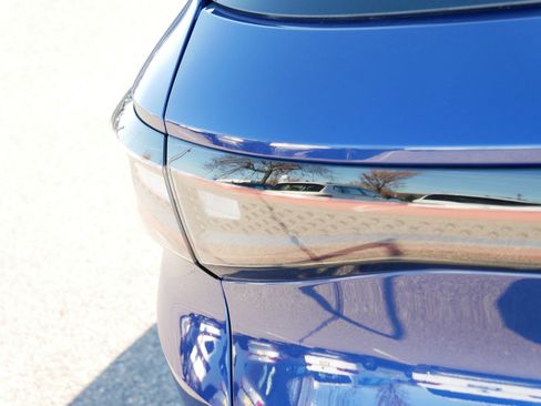 Certified 2021 Volkswagen ID.4 Pro S w/ Gradient Package image 17