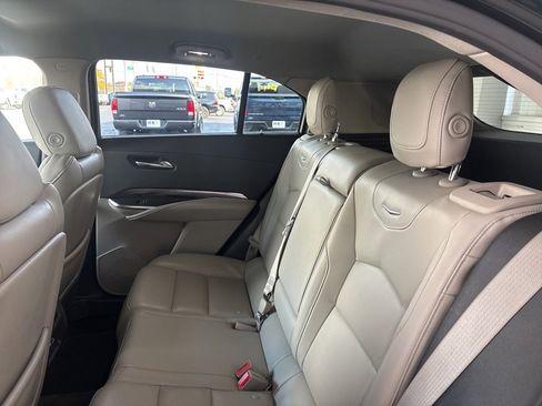 Used 2022 Cadillac XT4 Luxury image 22