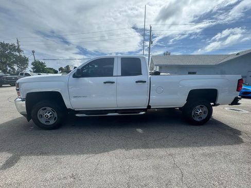 Used 2018 Chevrolet Silverado 2500 W/T w/ WT Fleet Convenience Package image 4