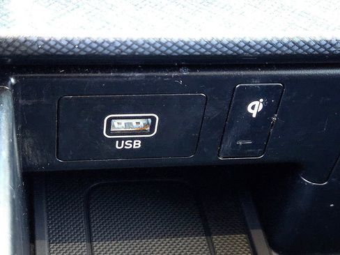 Used 2024 Hyundai Palisade Limited image 22