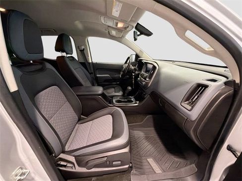 Used 2017 Chevrolet Colorado Z71 image 22